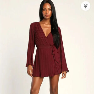 NWT Lulu's Embrace Your Beauty Burgundy Pleated Long Sleeve Skort Romper Size L